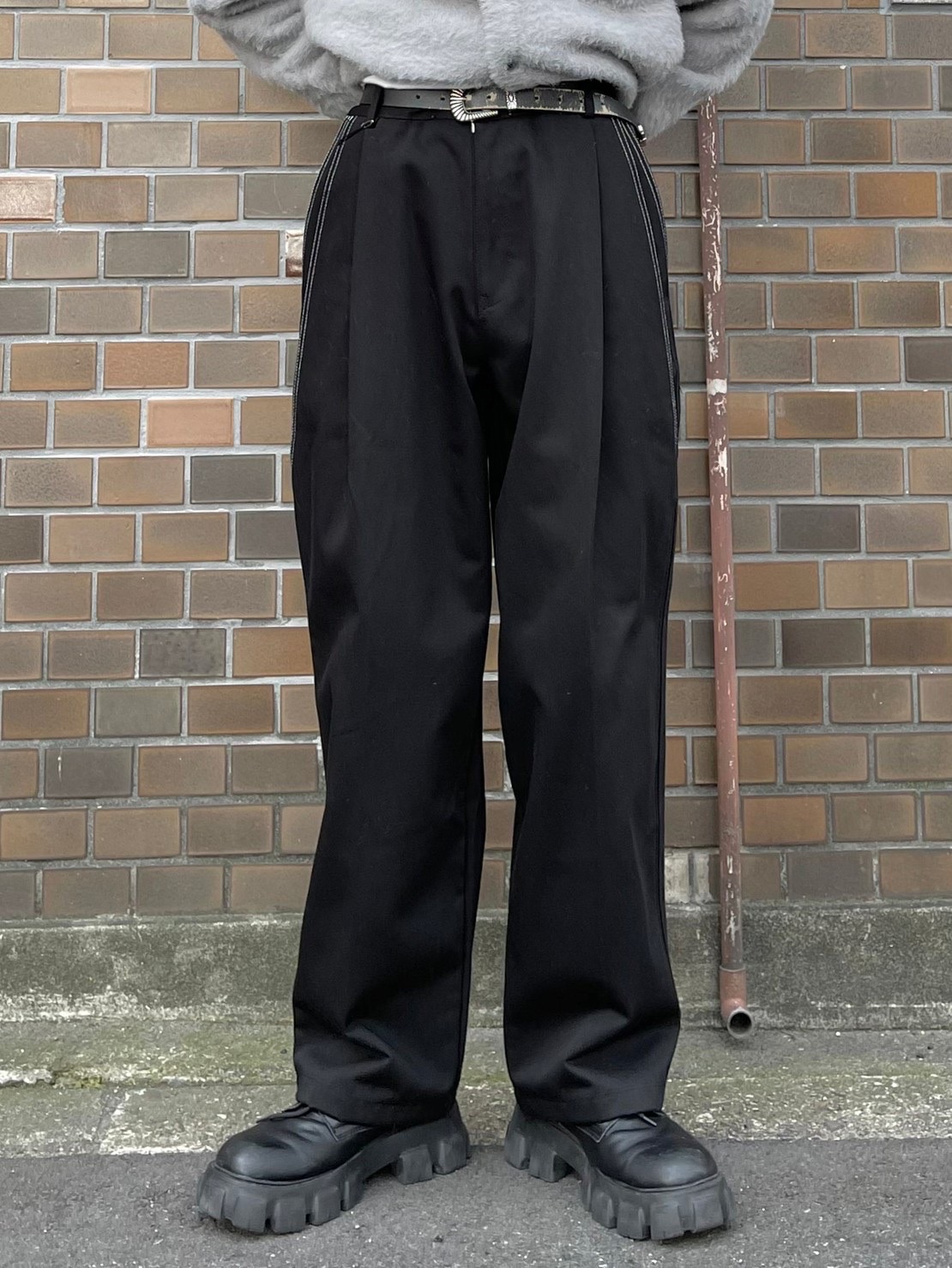 KOU / 177cm – pressing