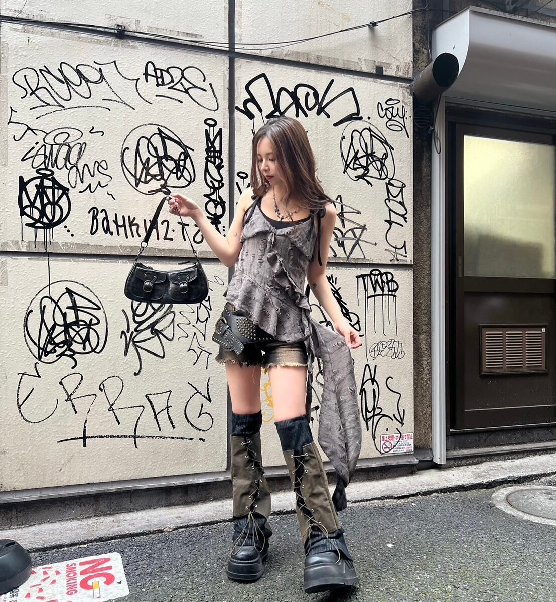ラッパー百足着用コート