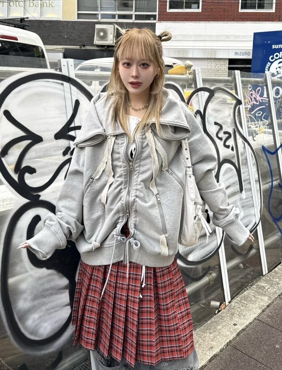 IZUMI / 153cm – pressing