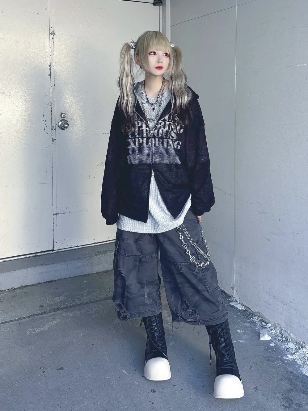 トップス nyxu Full of holes hoodie 大阪店WEB限定受注制【Chikashitsu +】mesh zip damage hoodie