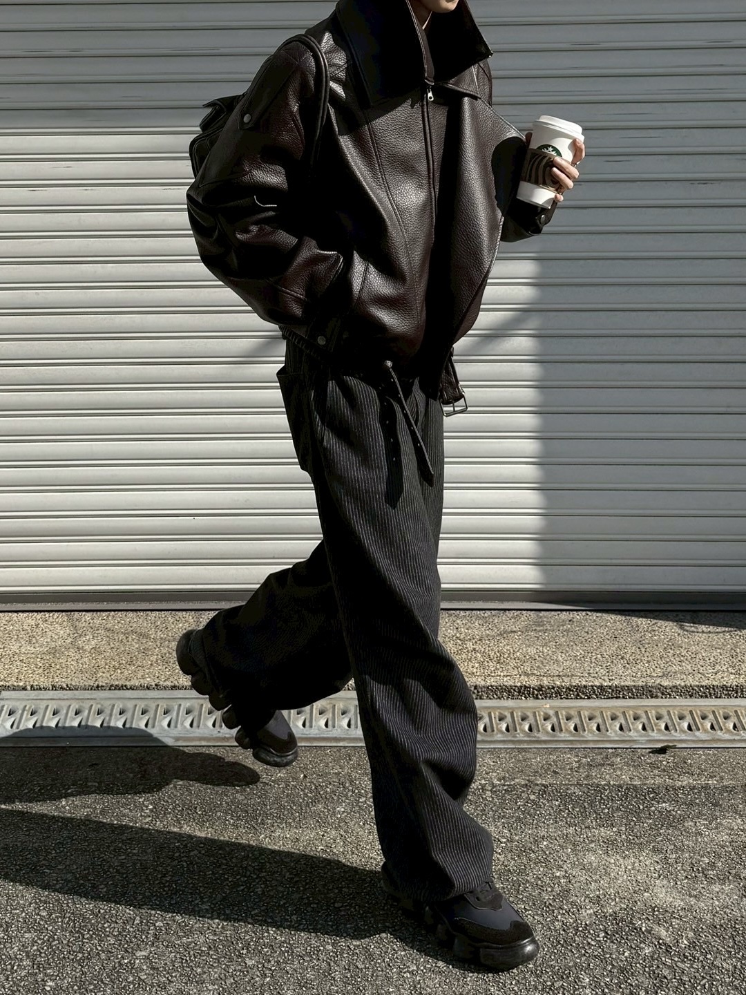 YURI / 180cm – pressing