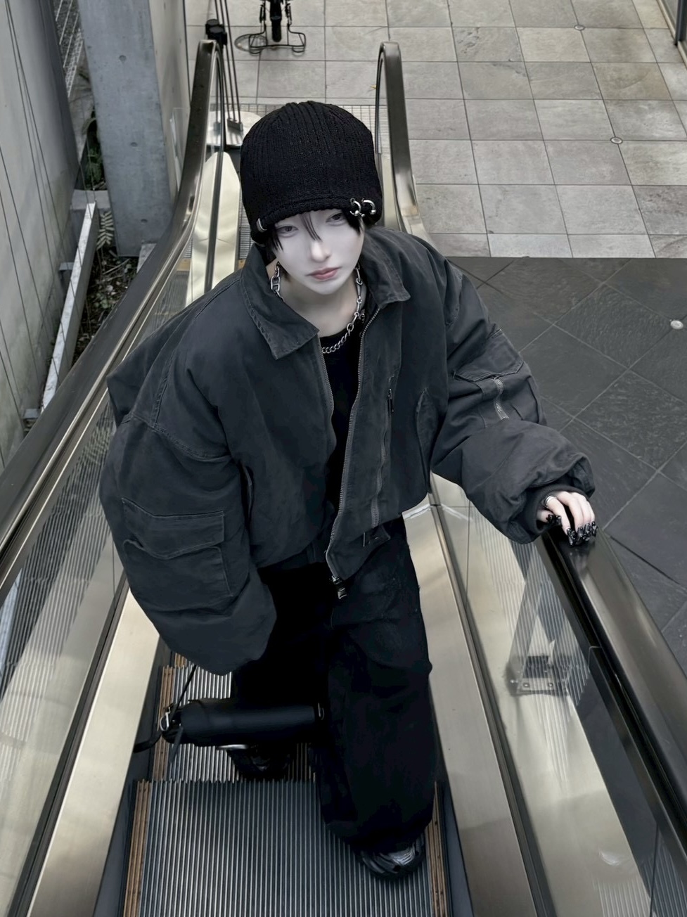 MOE / 165cm – pressing